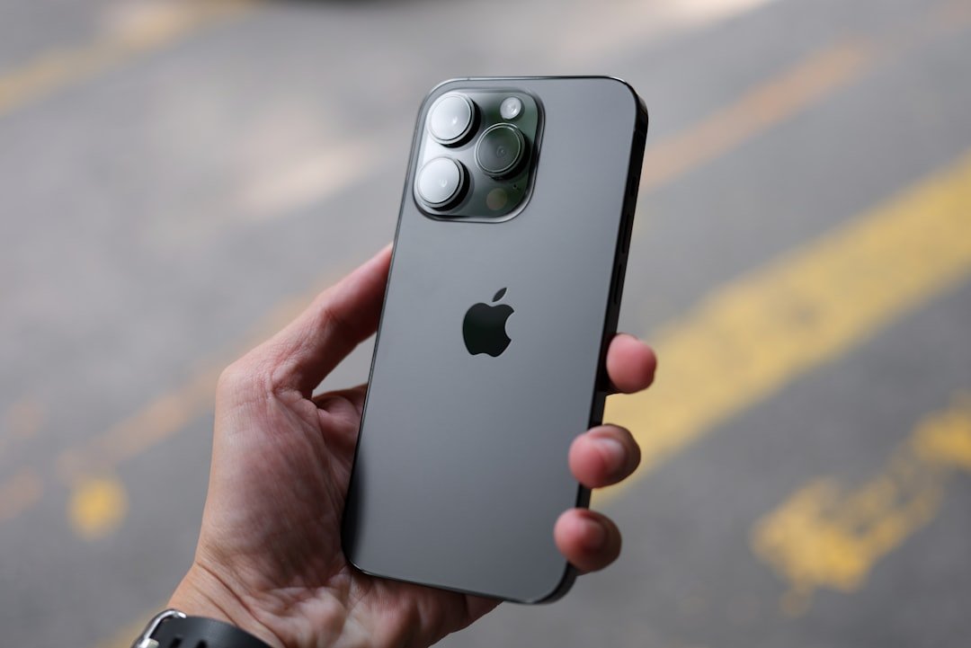Apple Embraces AI